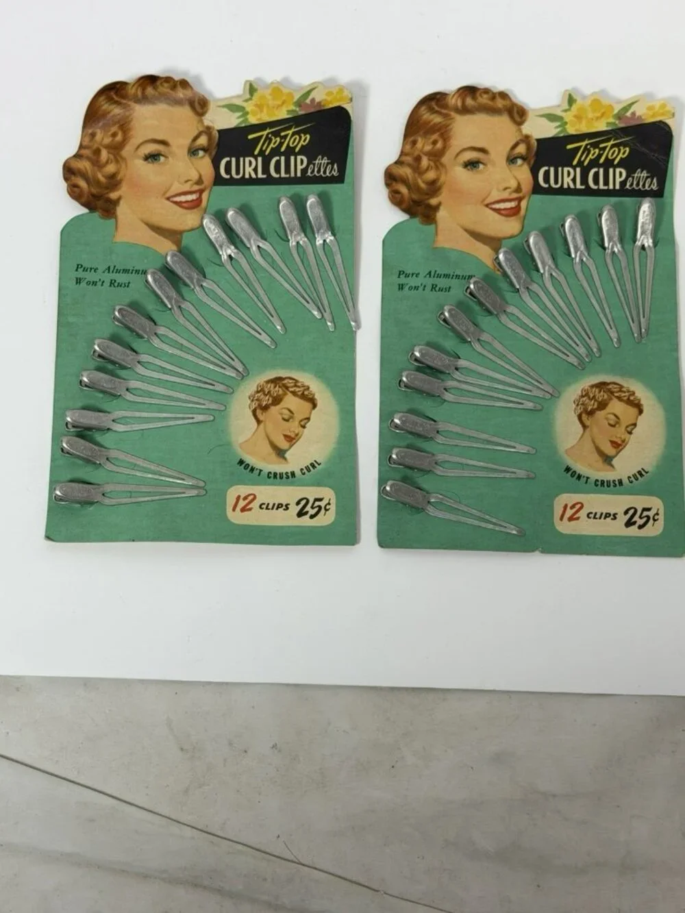 NOS 2 CARDS (24 Clips) Vintage 1950s Tip-Top Product Curl Clip-Ettes Advertising